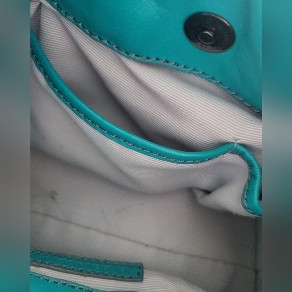 BCBGMaxAzria Vibrant Blue Shoulder Bag - Picture 7 of 7